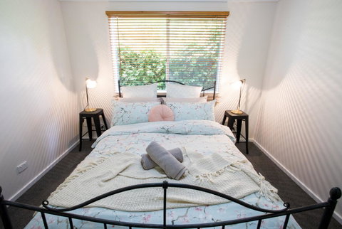 Armidale Cottage - House 2 - Accommodation NSW 25