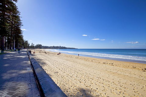 Manly Paradise Motel & Apartments - Accommodation NSW 8