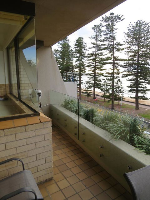 Manly Paradise Motel & Apartments - Accommodation NSW 40