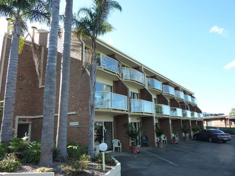 Sapphire Waters Motor Inn - Accommodation NSW 34