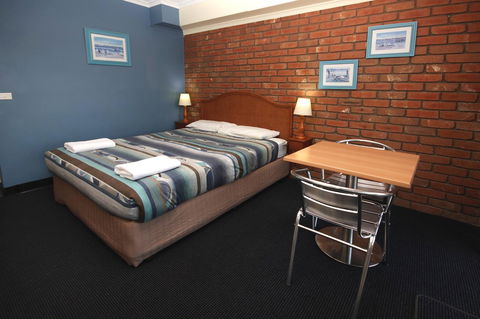 Sapphire Waters Motor Inn - Accommodation NSW 21