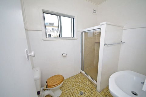 Apollo 1, 9 Hodgson Street - Accommodation NSW 5