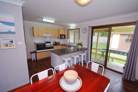 Breakaway, 11 Scott Street - Accommodation NSW 4