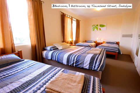 Full Circle Apartments - Accommodation NSW 22