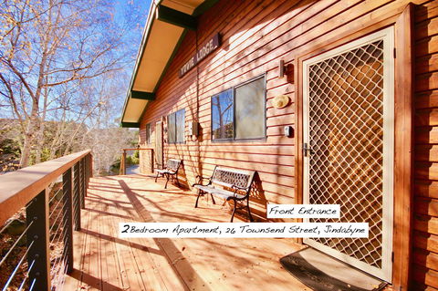 Full Circle Apartments - Accommodation NSW 25