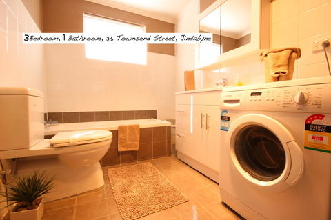 Full Circle Apartments - Accommodation NSW 23