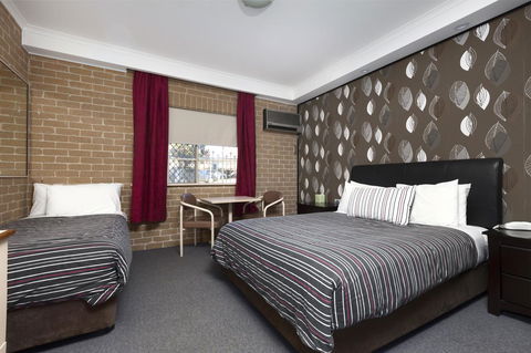 Grand Manor Motor Inn - Accommodation NSW 8