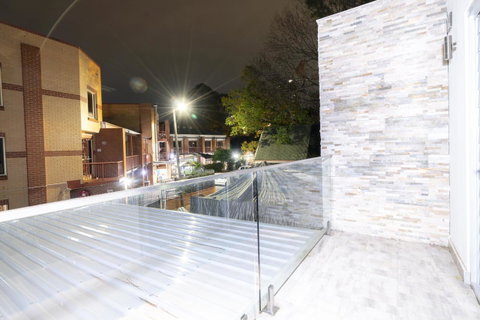Luxury Villa Darlington - Vine - Accommodation NSW 22