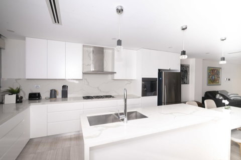 Luxury Villa Darlington - Vine - Accommodation NSW 44