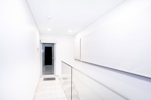Luxury Villa Darlington - Vine - Accommodation NSW 13