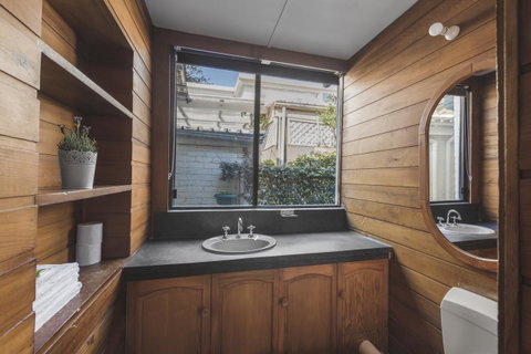Designer Studios Manly - Accommodation NSW 10