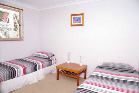 Coastwatch, 26 Comara Terrace - Accommodation NSW 7
