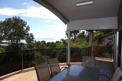Coastwatch, 26 Comara Terrace - Accommodation NSW 1