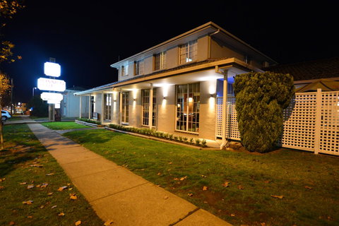 Winning Post Motor Inn - Accommodation NSW 13