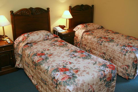 Avonmore On The Park Boutique Hotel - Accommodation NSW 2