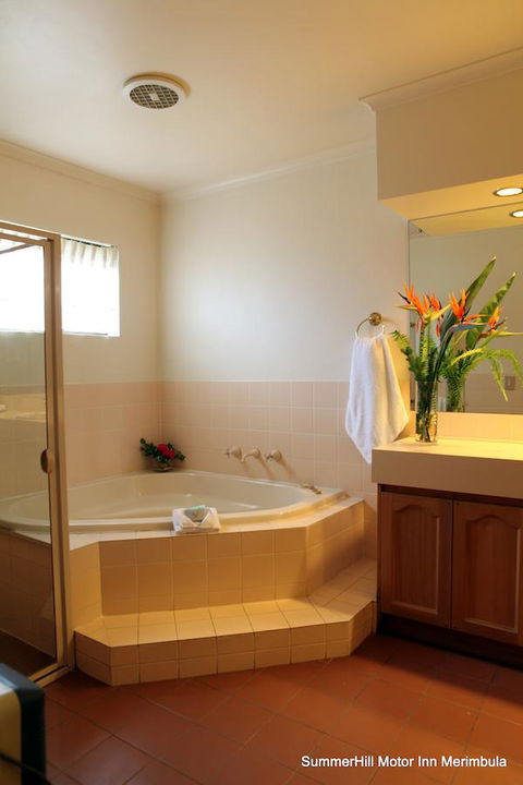 Summerhill Motor Inn - Accommodation NSW 19