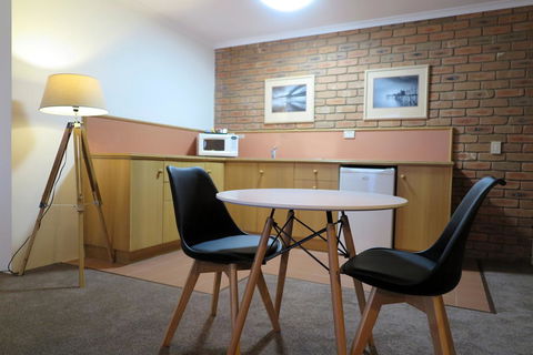 Summerhill Motor Inn - Accommodation NSW 41