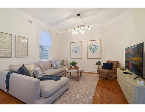 Huge Garden Apartment In The Heart Of Bondi Beach - Accommodation NSW 4
