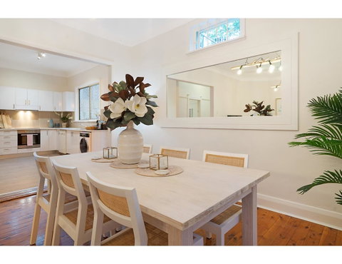 Huge Garden Apartment In The Heart Of Bondi Beach - Accommodation NSW 28
