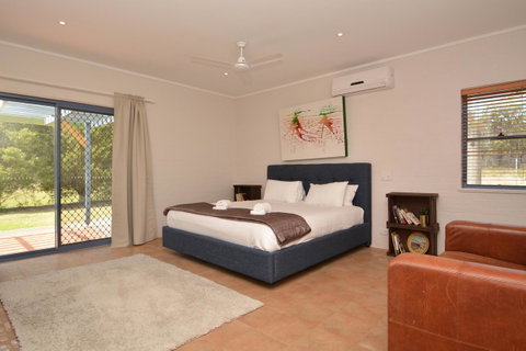 JE Guesthouse, Central To All The Hunter Valley Has To Offer - Accommodation NSW 17