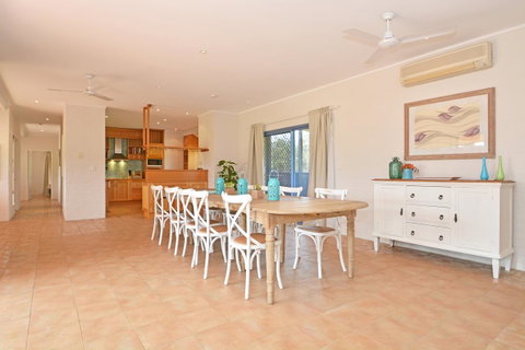 JE Guesthouse, Central To All The Hunter Valley Has To Offer - Accommodation NSW 7