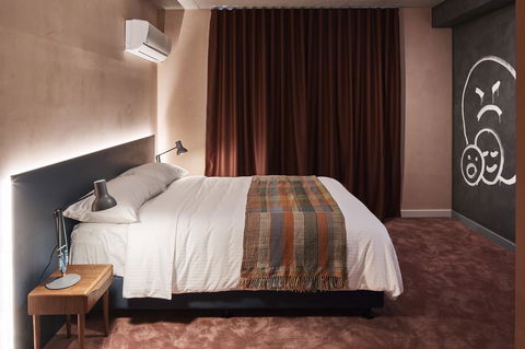 The Collectionist Newtown - Accommodation NSW 24