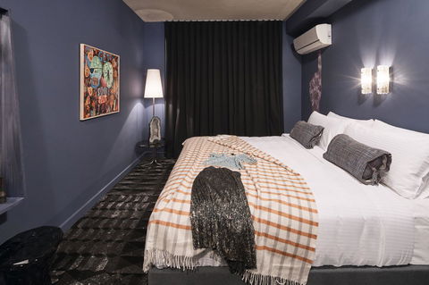 The Collectionist Newtown - Accommodation NSW 40