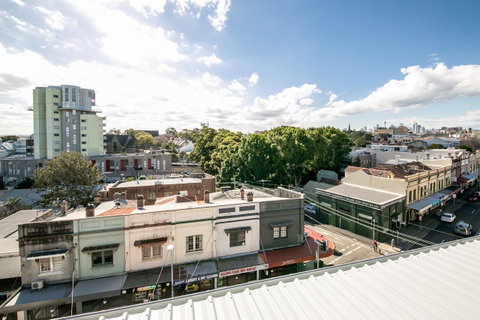 The Urban Newtown - Accommodation NSW 17