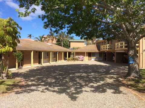 Como Lodge - Accommodation NSW 8