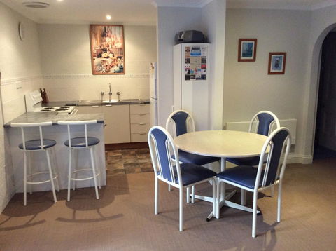 Como Lodge - Accommodation NSW 11