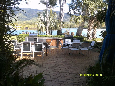 Pelican H2O One & Two Bedroom Apartments - Accommodation NSW 10