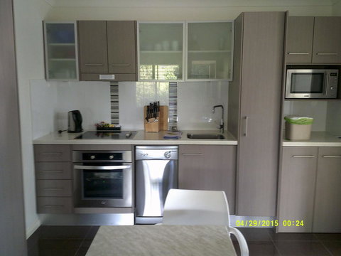 Pelican H2O One & Two Bedroom Apartments - Accommodation NSW 16