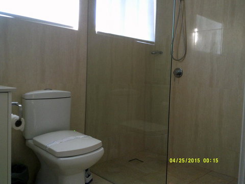 Pelican H2O One & Two Bedroom Apartments - Accommodation NSW 26