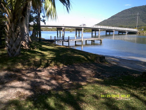 Pelican H2O One & Two Bedroom Apartments - Accommodation NSW 13