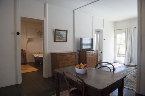 Hillview Heritage Hotel - Accommodation NSW 14