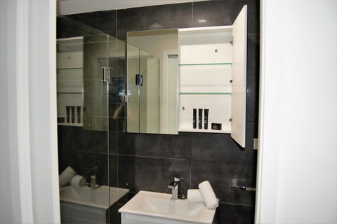 Seranin | Gordon - Accommodation NSW 11