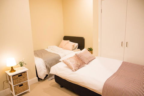 T&M HOUSE - Accommodation NSW 8