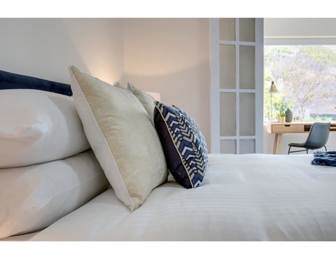 Large, Stylish And Quiet Penthouse Steps From Surf - Accommodation NSW 8