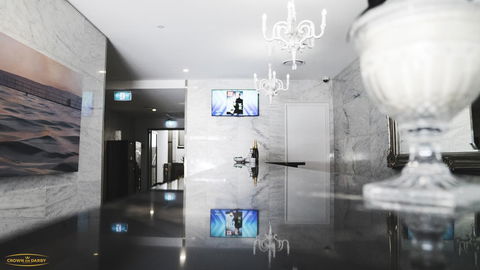 Crown On Darby Newcastle - Accommodation NSW 7