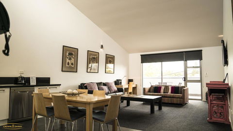 Crown On Darby Newcastle - Accommodation NSW 12