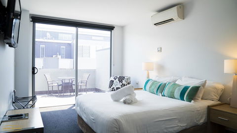 Crown On Darby Newcastle - Accommodation NSW 19