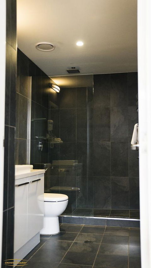 Crown On Darby Newcastle - Accommodation NSW 17