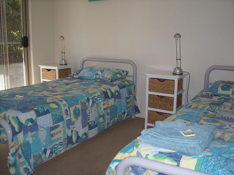 Beaches Apartments Merimbula - Accommodation NSW 7