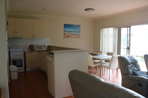 Beaches Apartments Merimbula - Accommodation NSW 17