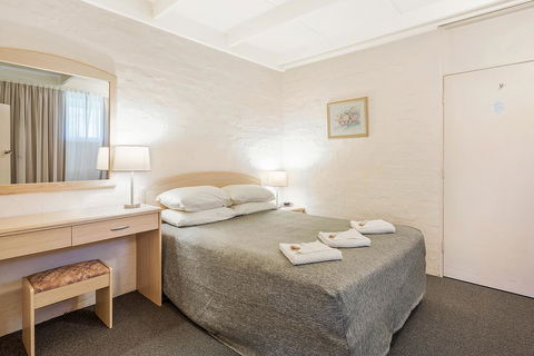 Black Dolphin Resort Motel & Apartments - Accommodation NSW 38