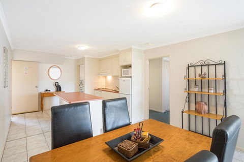 Black Dolphin Resort Motel & Apartments - Accommodation NSW 4