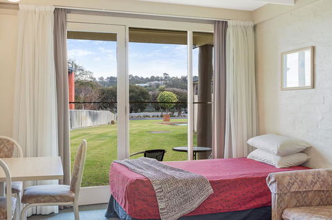 Black Dolphin Resort Motel & Apartments - Accommodation NSW 15