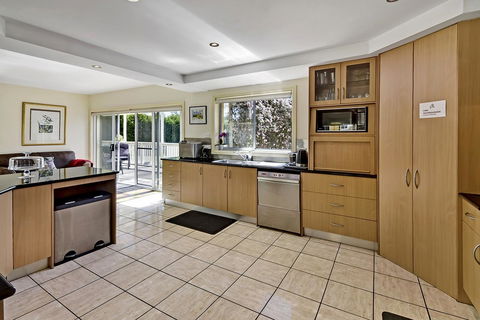 Bundanoon Lodge - Accommodation NSW 28