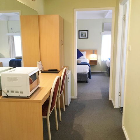Sky Rider Motor Inn - Accommodation NSW 36