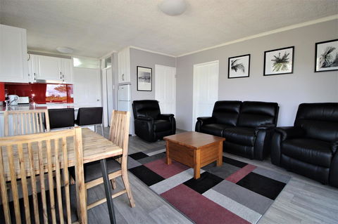 Beachfront 3, 25 Willow Street - Accommodation NSW 0